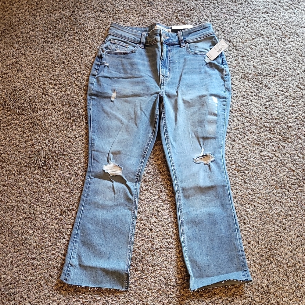 NWT Maurices Light Blue Distressed Flare Jeans 6 SHORT